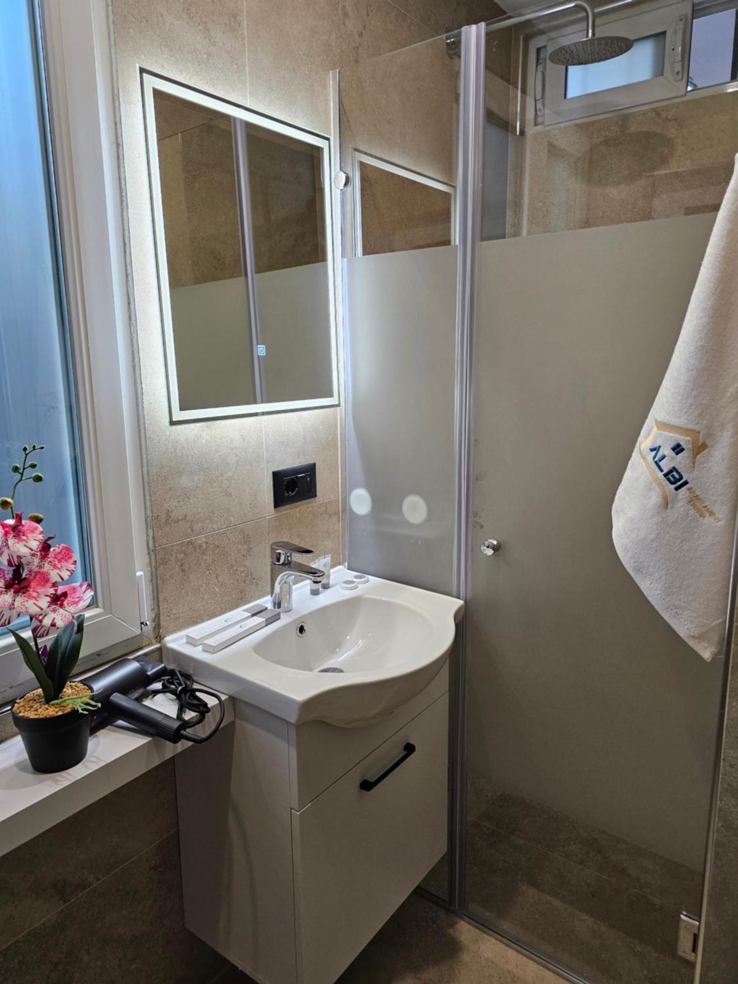 Albi Apartment Tirana Exterior photo